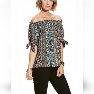 Ariat Womens Off the shoulder Top Size M
